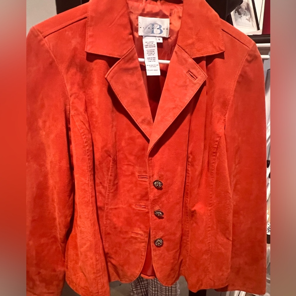 Orange Suede. - Picture 5 of 9